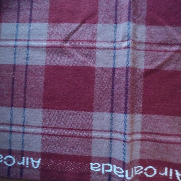 Air Canada Plaid Tartan Throw Blanket 40" x 70" Business First Class Wool or Ble - Picture 4 of 4